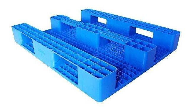 塑料托盤上貨架前需要注意什么？